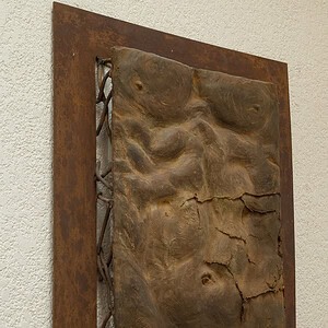 Torso masculino — Relieve